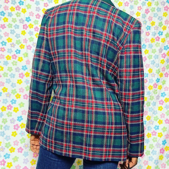 Perfect condition Graff vintage blazer. 2 small front pockets. Size 8. - Picture 2 of 5